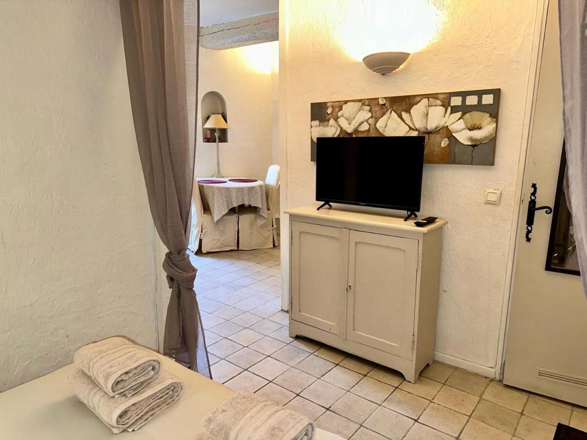 Apartment Gallieni - Cozy In Center Nizza